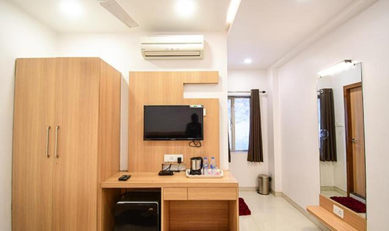 Fabhotel Stay Inn International - Nr Sealdah Station Calcutta Eksteriør billede