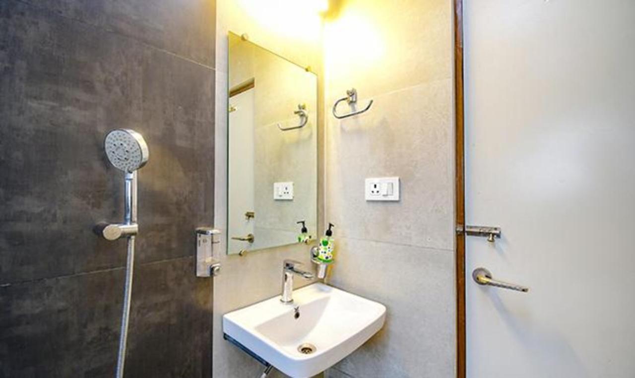 Fabhotel Stay Inn International - Nr Sealdah Station Calcutta Eksteriør billede