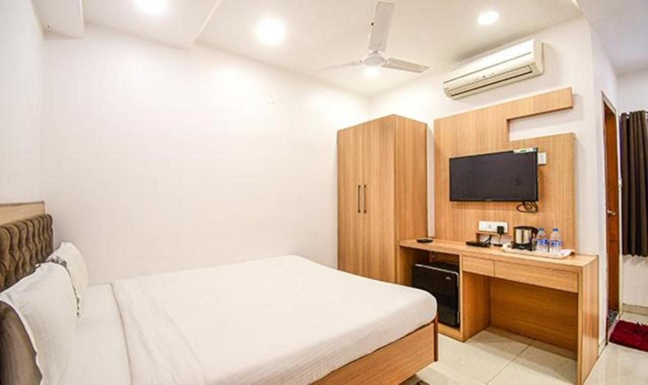Fabhotel Stay Inn International - Nr Sealdah Station Calcutta Eksteriør billede