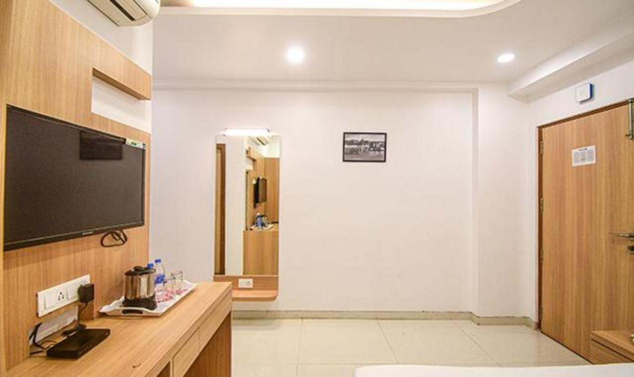 Fabhotel Stay Inn International - Nr Sealdah Station Calcutta Eksteriør billede