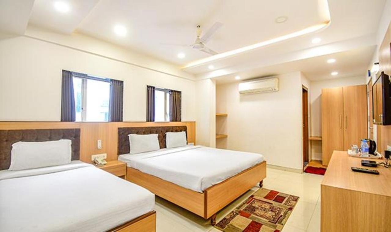 Fabhotel Stay Inn International - Nr Sealdah Station Calcutta Eksteriør billede