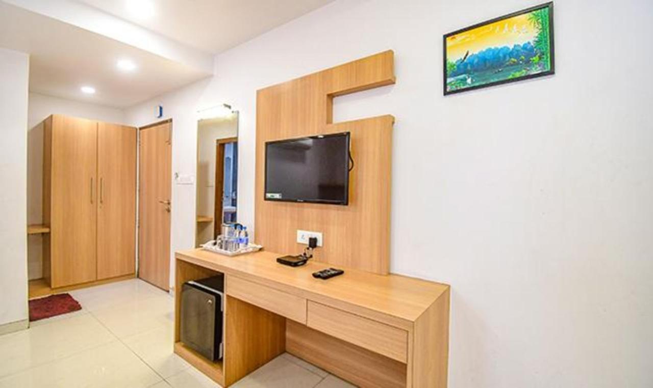 Fabhotel Stay Inn International - Nr Sealdah Station Calcutta Eksteriør billede