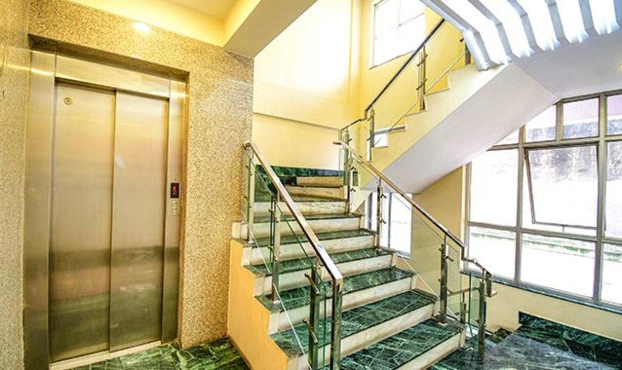 Fabhotel Stay Inn International - Nr Sealdah Station Calcutta Eksteriør billede